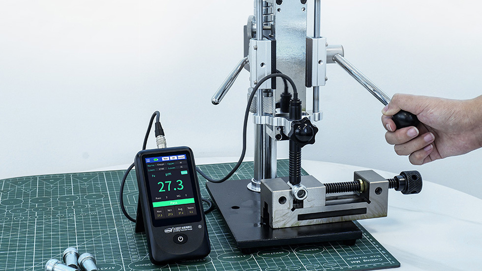 Manual Press Stand Test