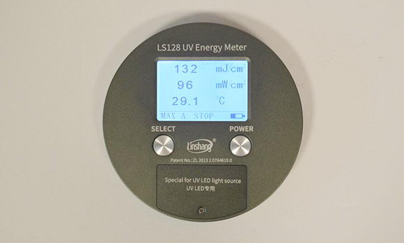 UV LED energy meter