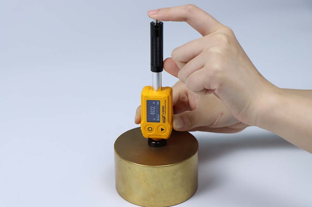 LS252C handheld Leeb hardness tester