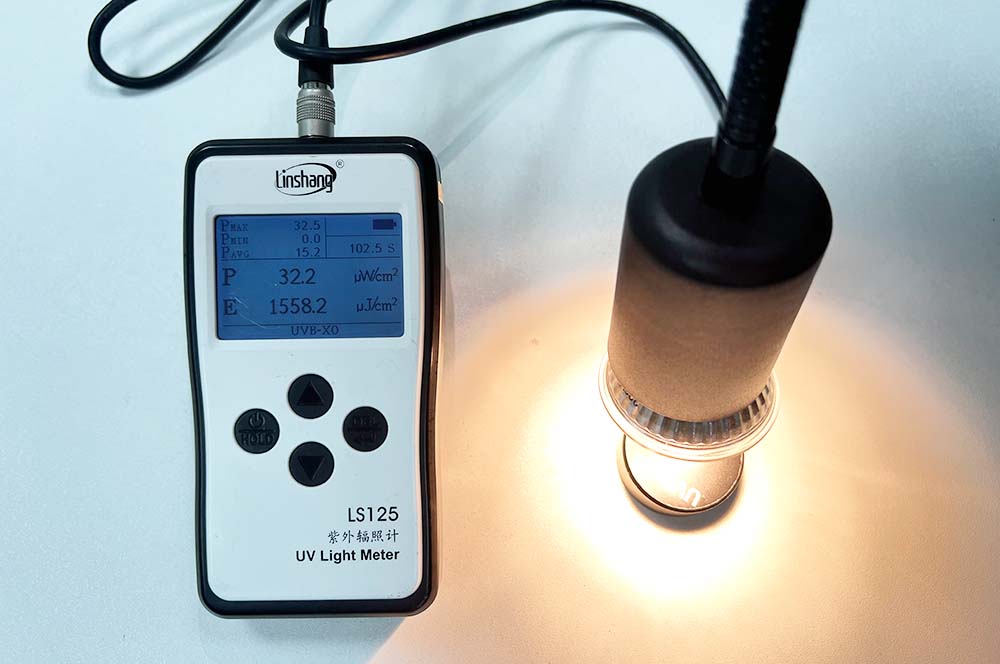 UVB ultraviolet irradiation meter 