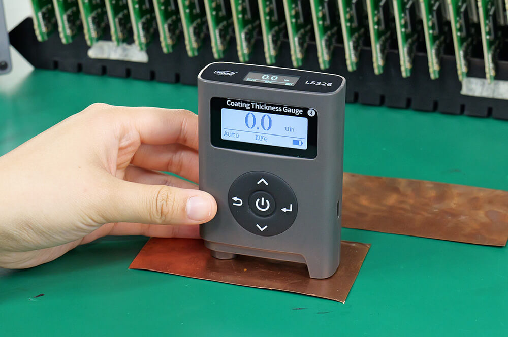 LS226 coating thickness gauge zeroing on copper foil LS226 coating thickness gauge zeroing on copper foil