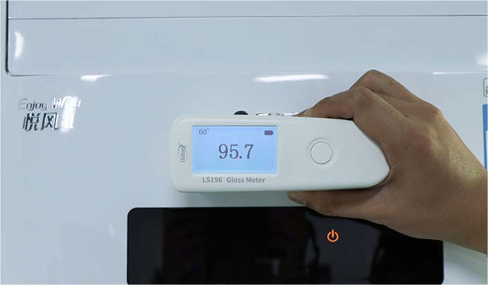 LS196 gloss meter measures plastic LS196 gloss meter measures plastic