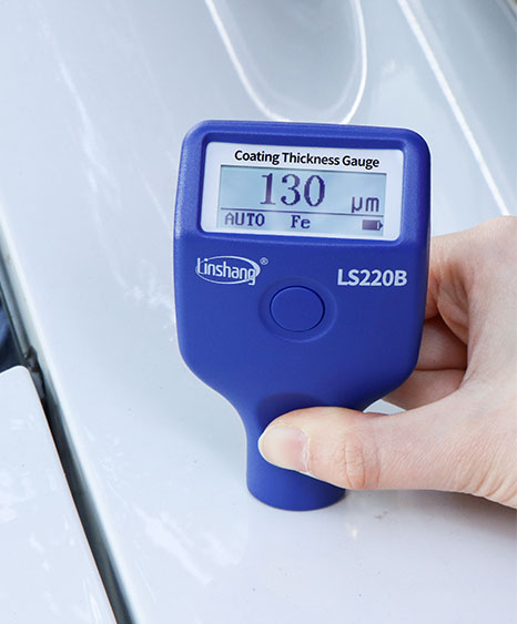 LS220B car paint meter tests ferrous car body