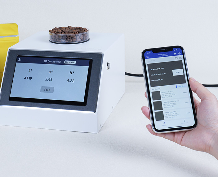 Coffee colorimeter with APP