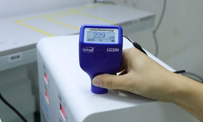 LS220H Coating Thickness Gauge tests the coatings on  ferrous material