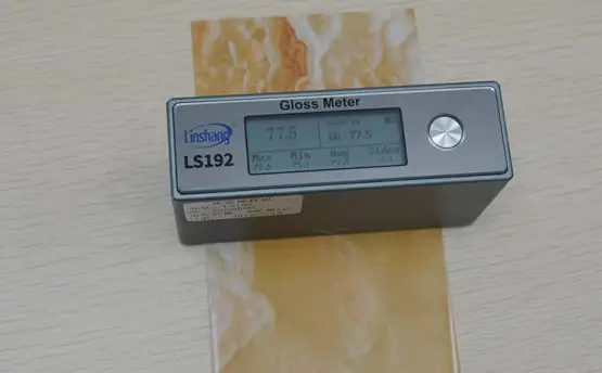 Measurement of Household Color Coated Board Gloss by Gloss Meter
