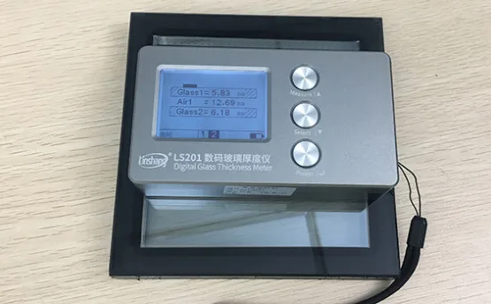 Insulated Glass Thickness Meter Used in Engineering Acceptance