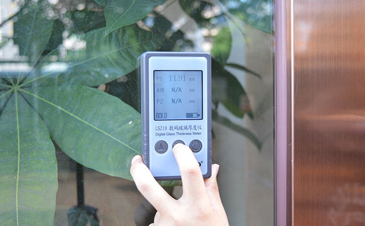 digital glass thickness meter