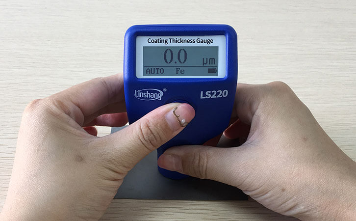 LS220 automotive paint meter