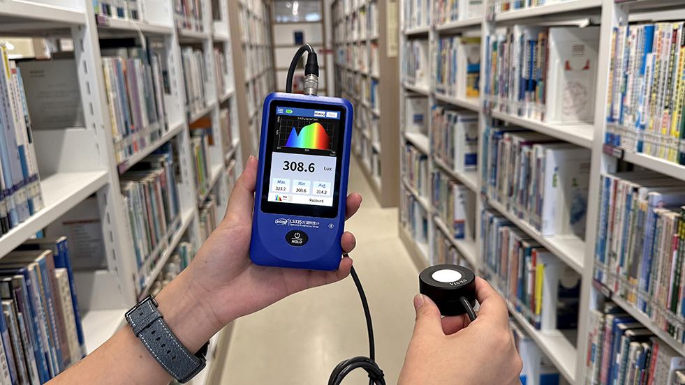 Spectral Illuminance Meter Testing Library Lighting