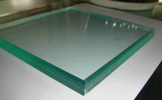 Laminated Glass and Light Transmittance Test 