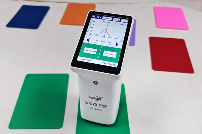 LS173 spectrophotometer measures spectral reflectance curve