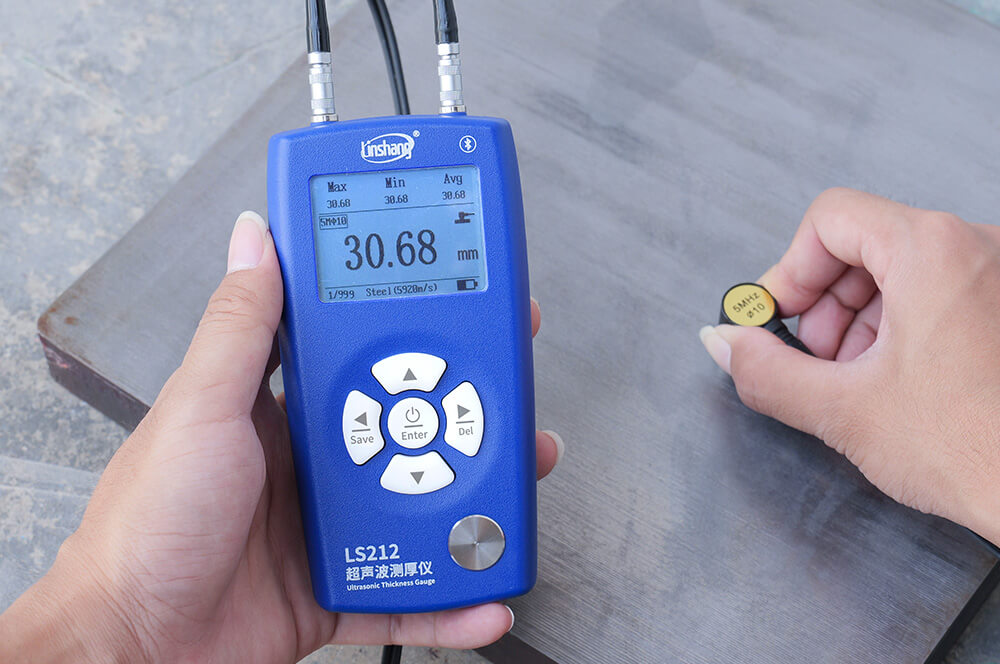 Press the probe until the result is displayed Press the probe until the result is displayed