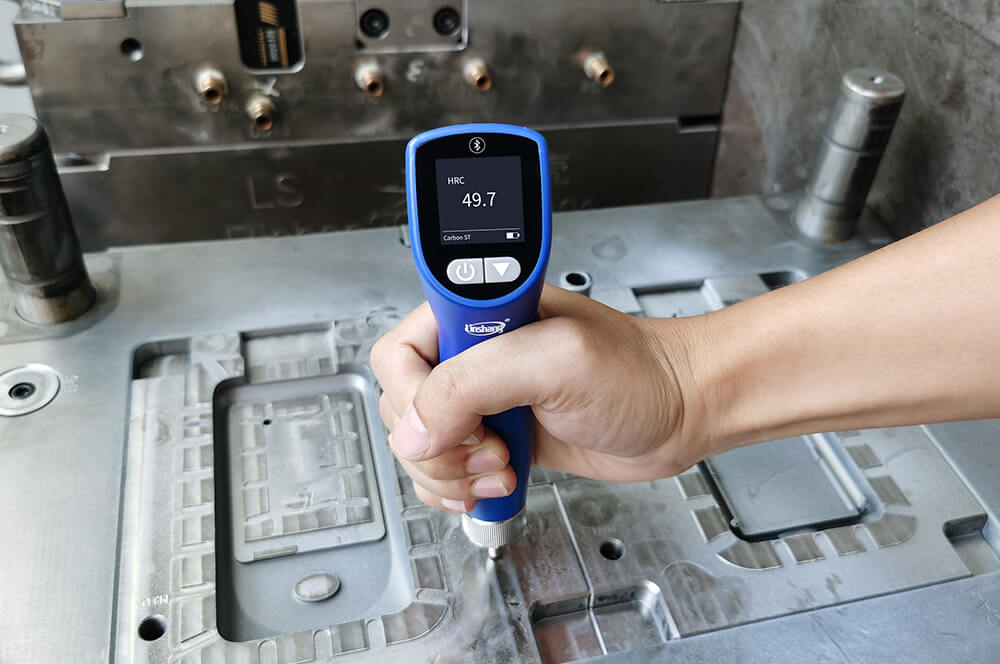 LS256 ultrasonic hardness tester measures mold steel