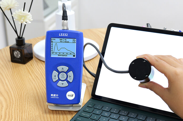 LS332 Luminance Meter