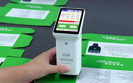 LS372 Ambalaj Kutusu Renk Farkı Ölçümü LS372 Ambalaj Kutusu Renk Farkı Ölçümü